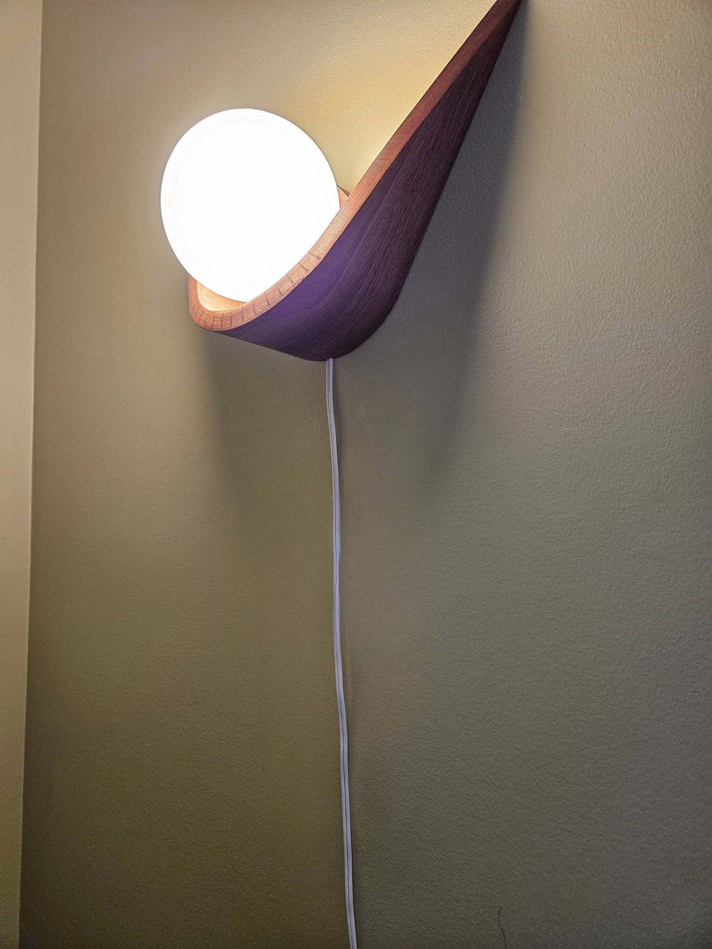 Slung Bent Wood - Globe Light (Oversized)