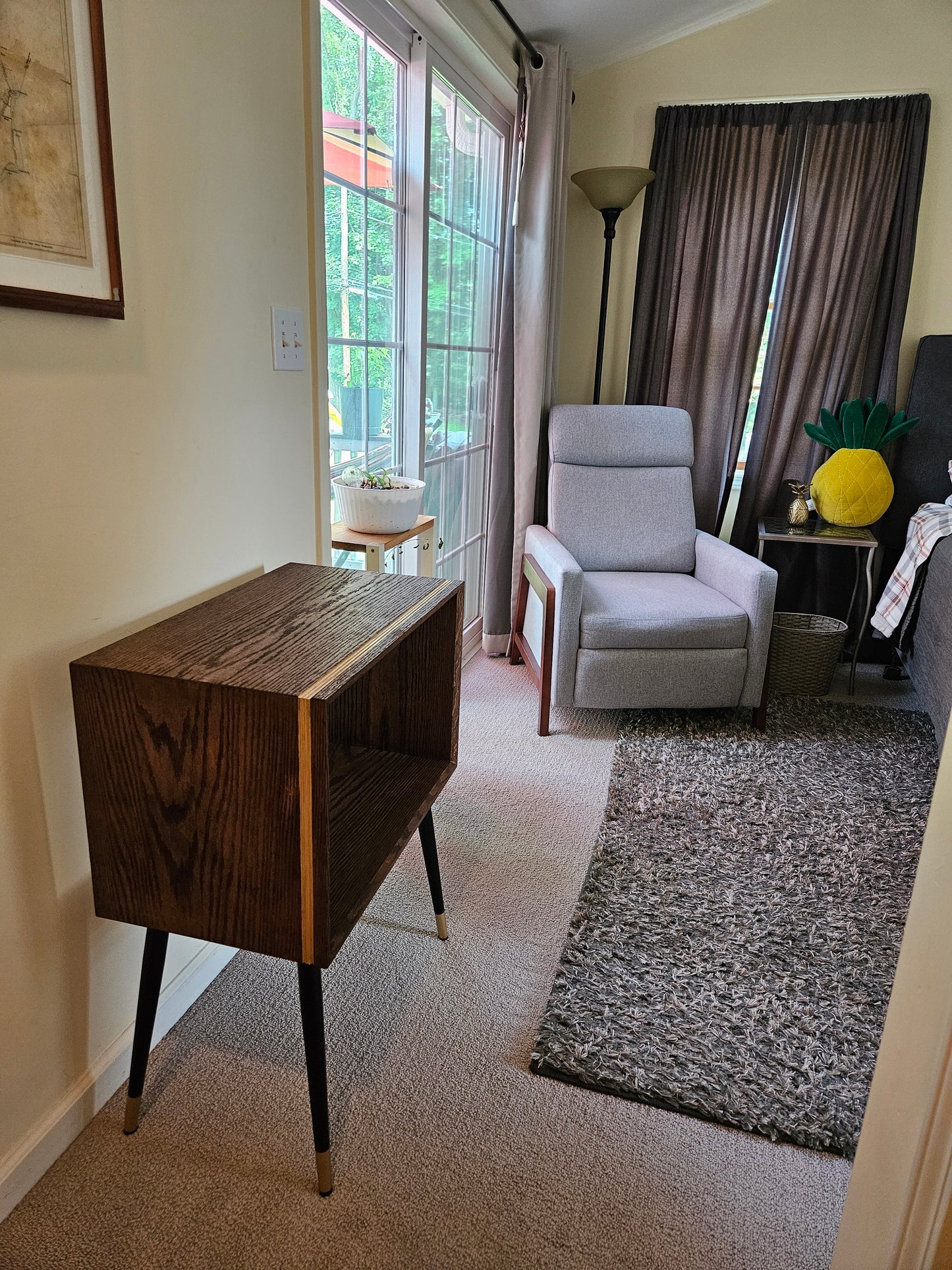 Vinyl Record Player Console