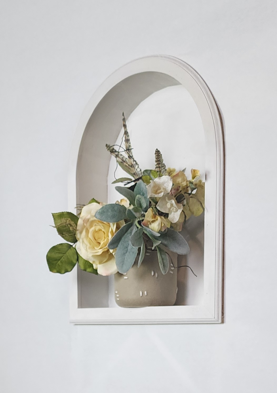 Recessed Arched Top Wall Niche