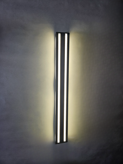 Linea Wall Light