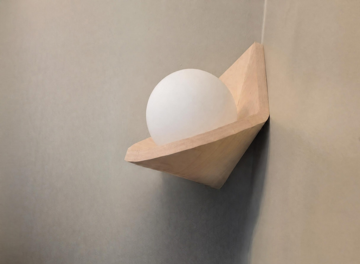 Corner Globe Light