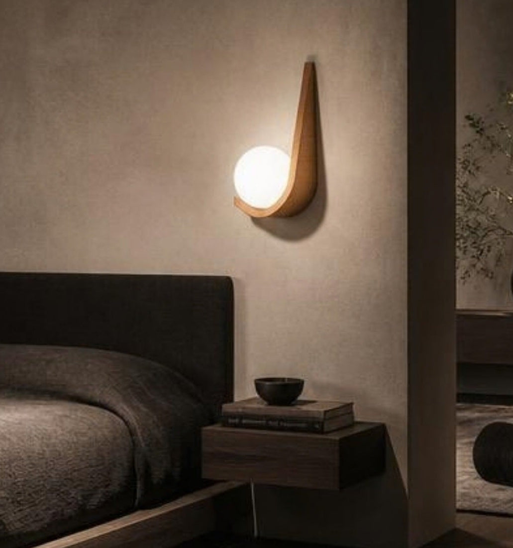 Globe J Light